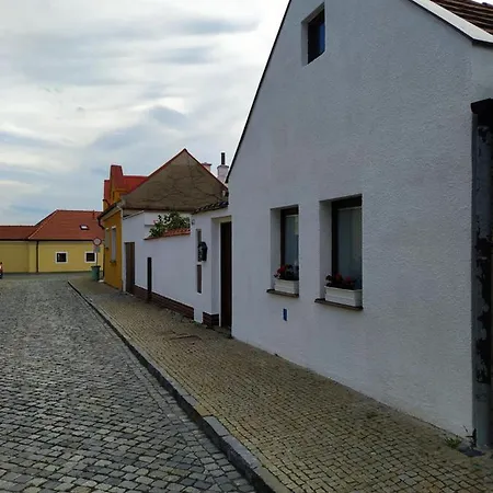 Domecek Na Podhradi 度假居 Mělník